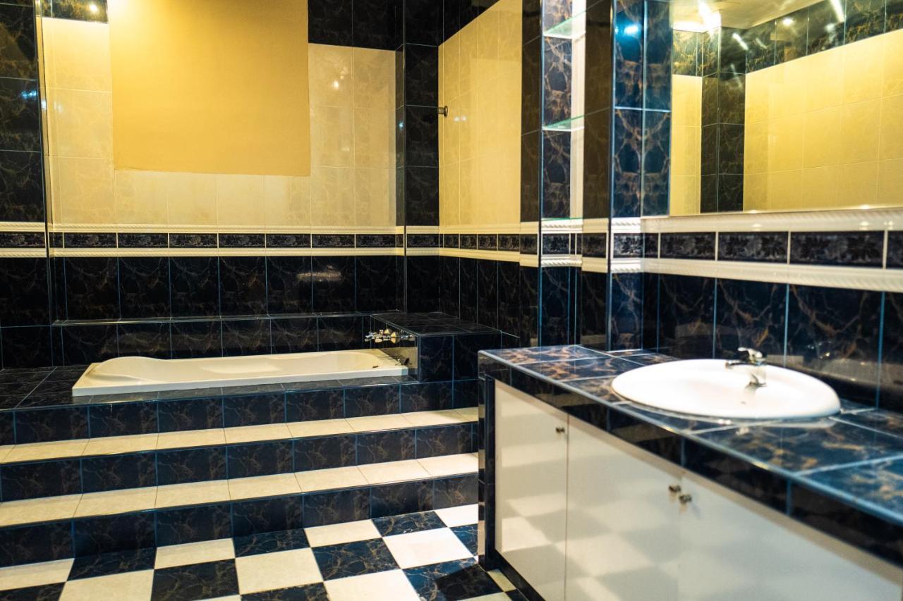 Mk Homestay Wakaf Che Yeh With Bathtub - Max 14 Pax Kota Bharu Dış mekan fotoğraf