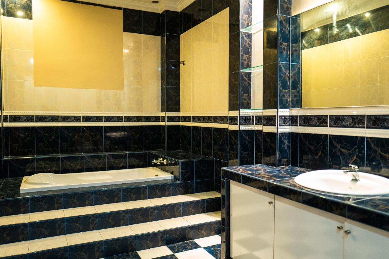Mk Homestay Wakaf Che Yeh With Bathtub - Max 14 Pax Kota Bharu Dış mekan fotoğraf