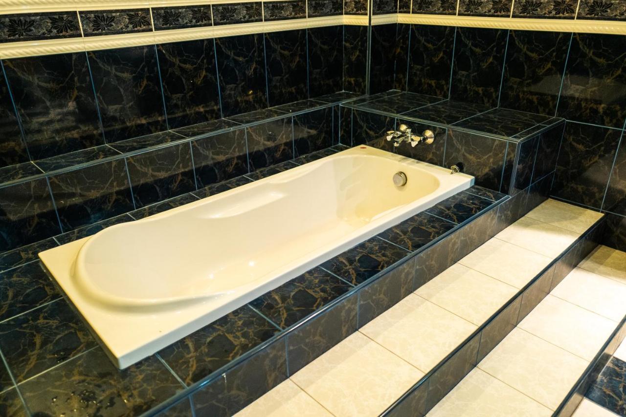 Mk Homestay Wakaf Che Yeh With Bathtub - Max 14 Pax Kota Bharu Dış mekan fotoğraf