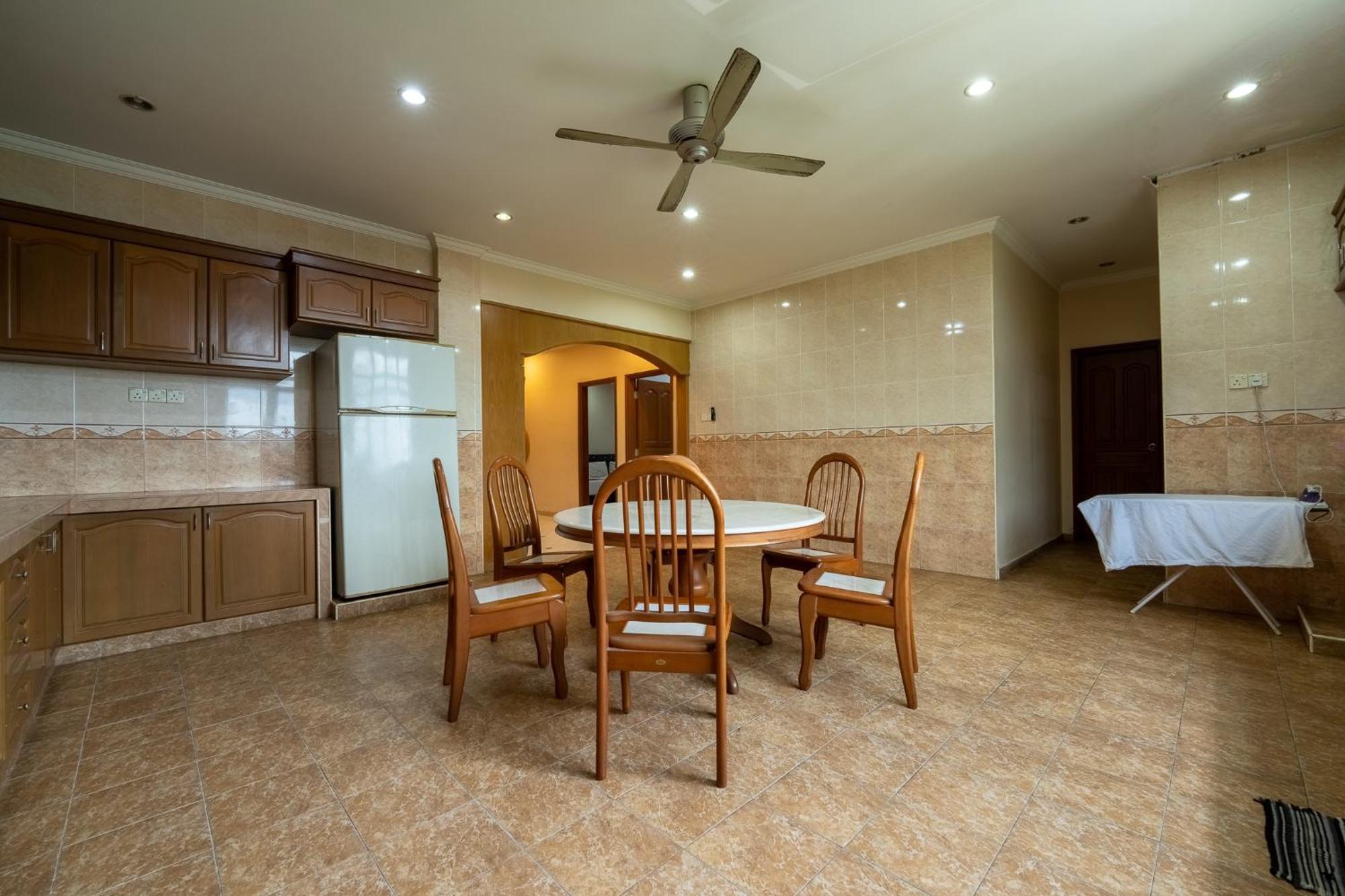 Mk Homestay Wakaf Che Yeh With Bathtub - Max 14 Pax Kota Bharu Dış mekan fotoğraf